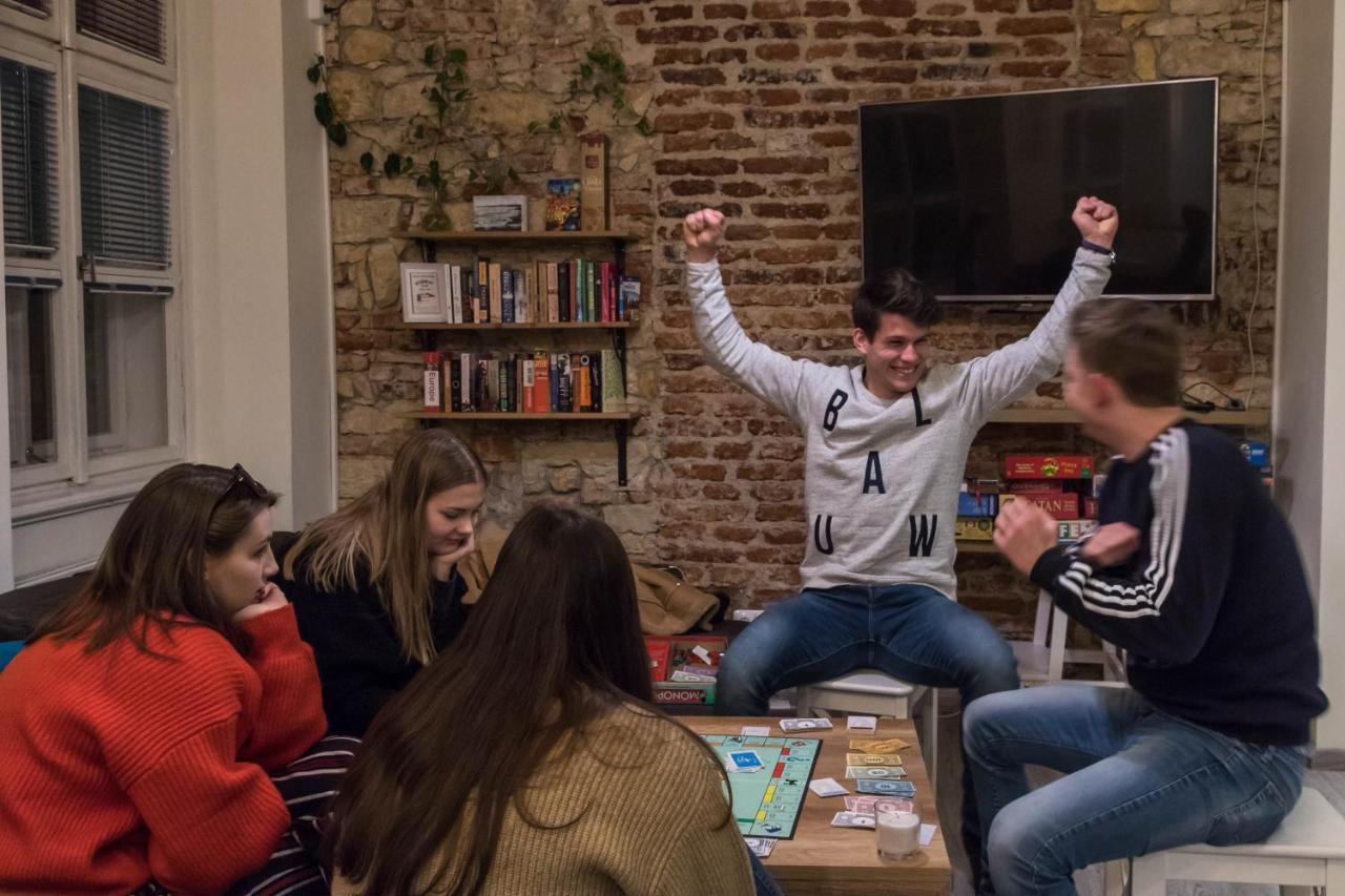 بيت شباب The Roadhouse براغ المظهر الخارجي الصورة